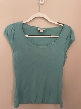 LOFT Light Blue Scoop Neck Short Sleeve Top - S